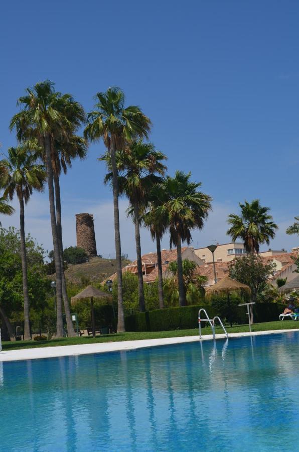 Luxury Apartment Benalmadena First Line Bagian luar foto