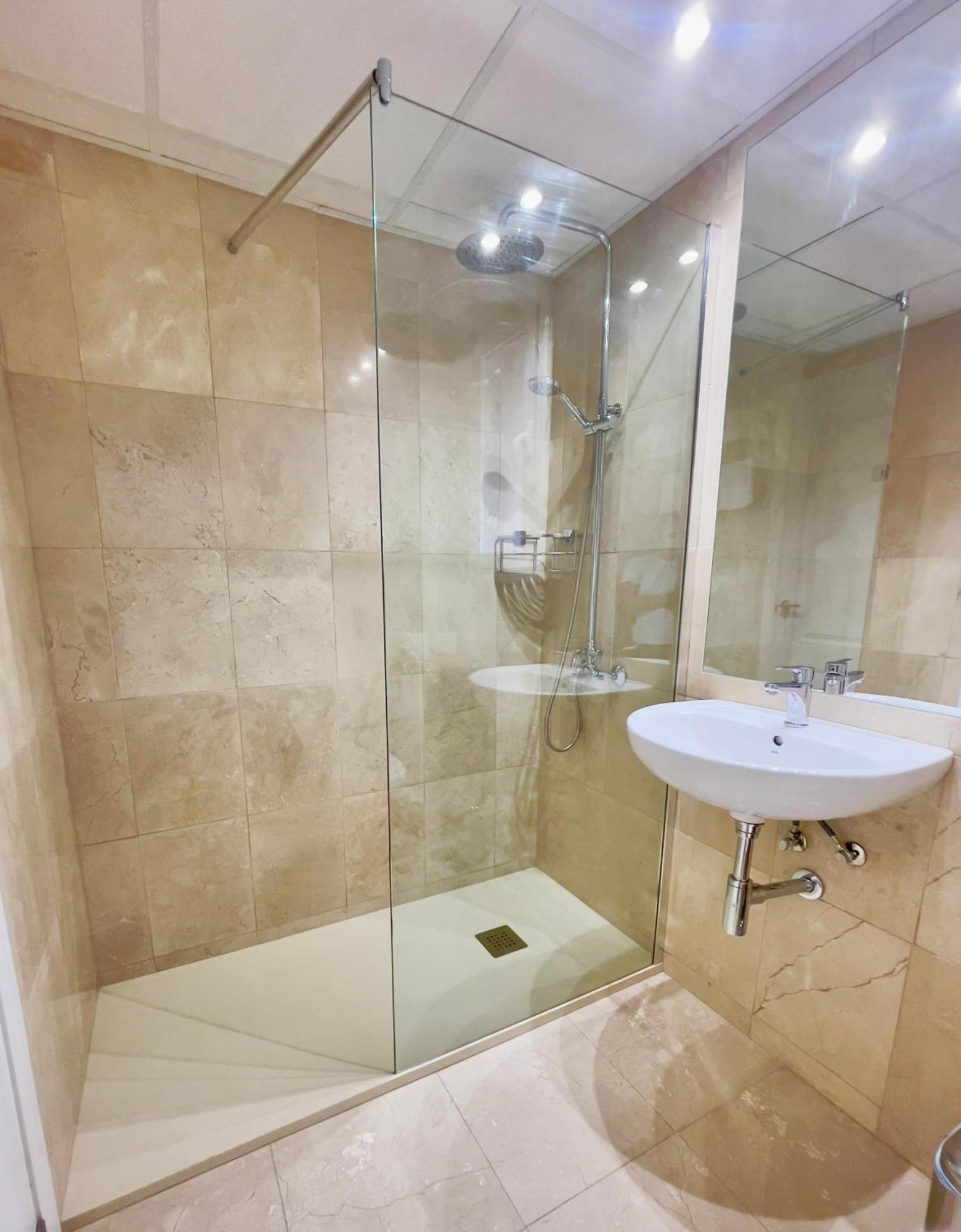 Luxury Apartment Benalmadena First Line Bagian luar foto